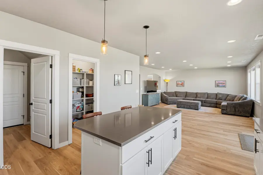 2859 SW 47th Street, Redmond, OR 97756 - #3