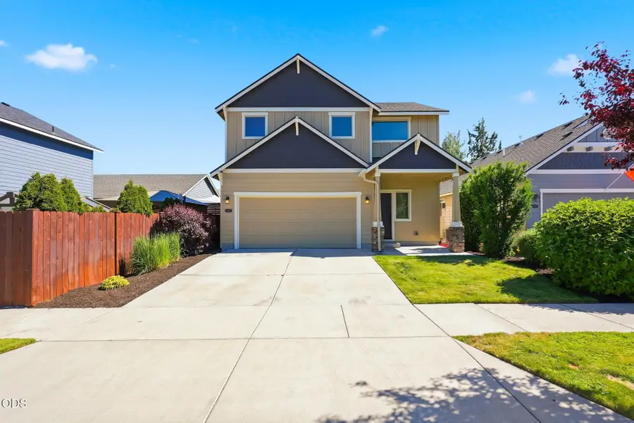 21171 SE Kayla Court, Bend, OR 97702 - #3