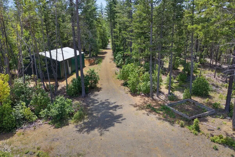35000 Redwood Highway, Cave Junction, OR 97523 - #3