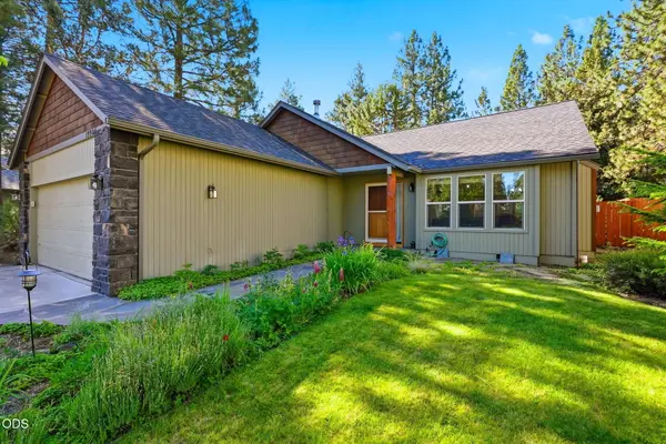 19905 Antler Point Drive, Bend, OR 97702