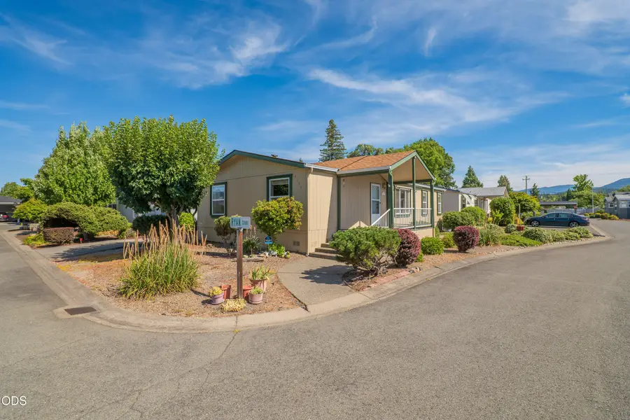 2395 Ryan Court, Grants Pass, OR 97527 - #2