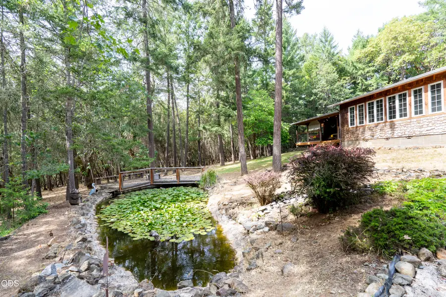 271 Highwood, Grants Pass, OR 97527 - #3