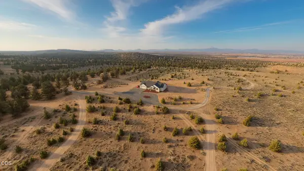 5101 SE Dixon Drive, Madras, OR 97741