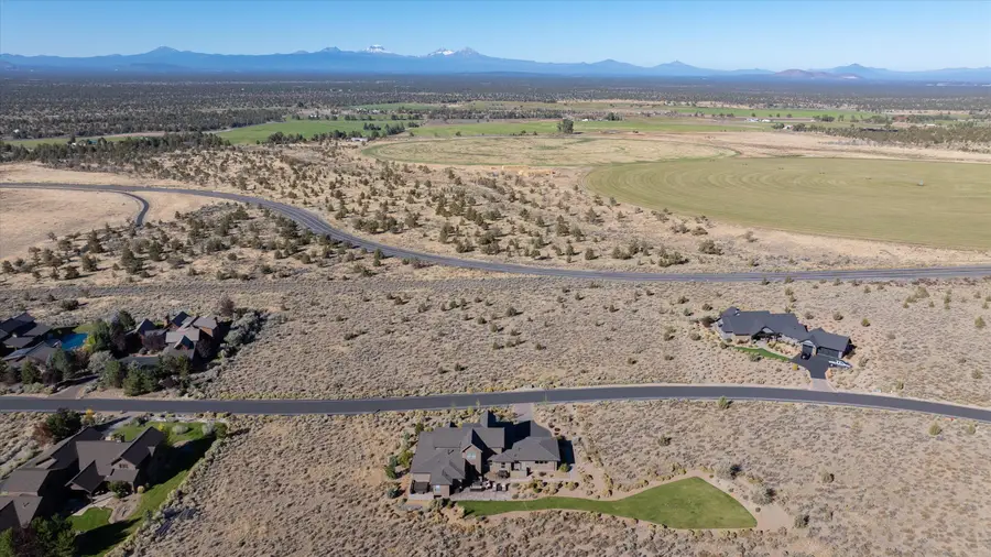 Mecate Lane #Homesite 329, Powell Butte, OR 97753 - #3