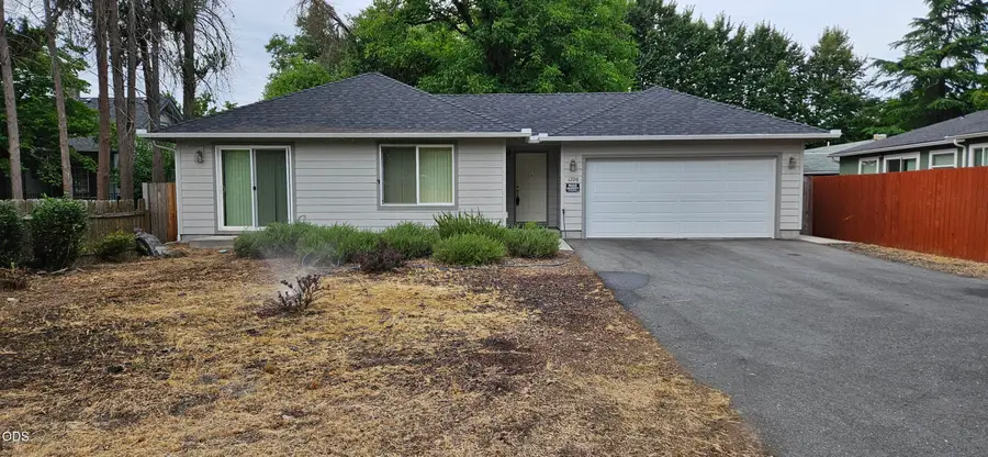1296 Fruitdale Drive, Grants Pass, OR 97527 - #2