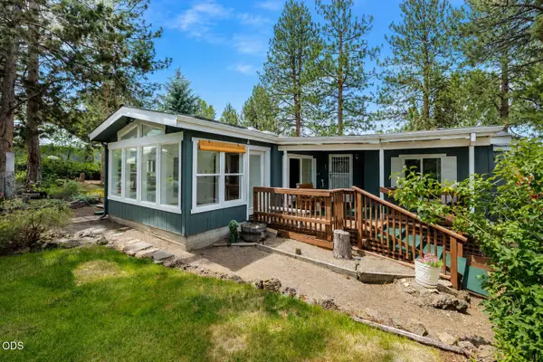 60865 Raintree Drive, Bend, OR 97701