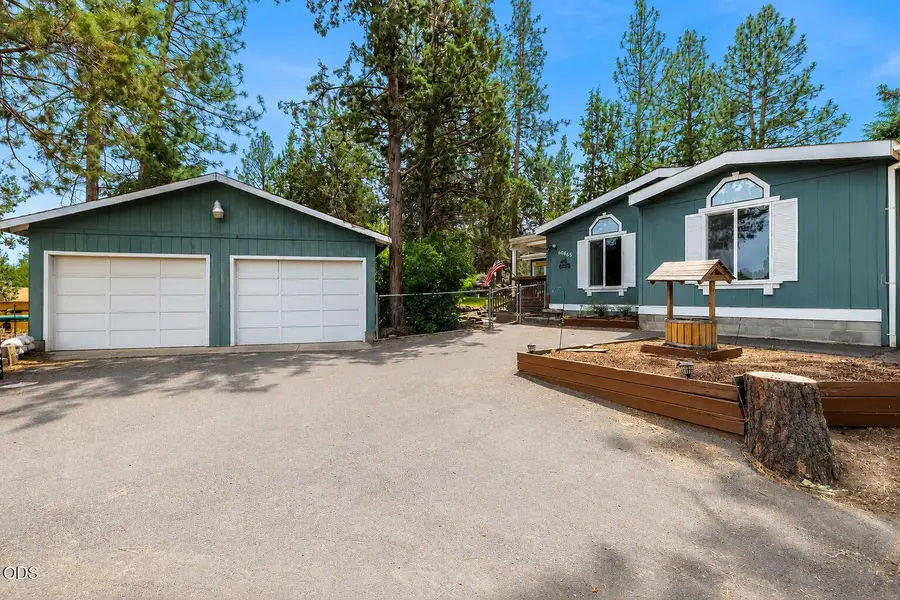 60865 Raintree Drive, Bend, OR 97701 - #2