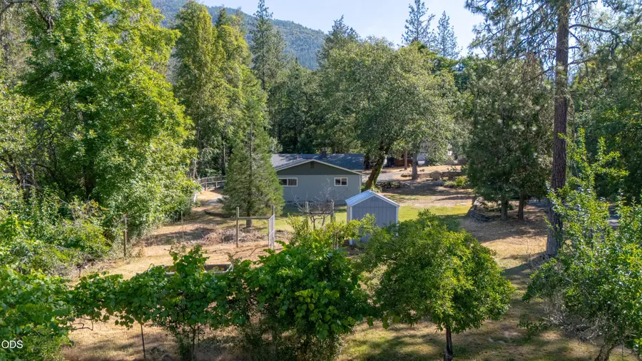 2750 Granite Hill Road, Grants Pass, OR 97526 - #3