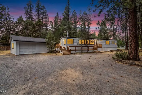 61057 Chuckanut Drive, Bend, OR 97702