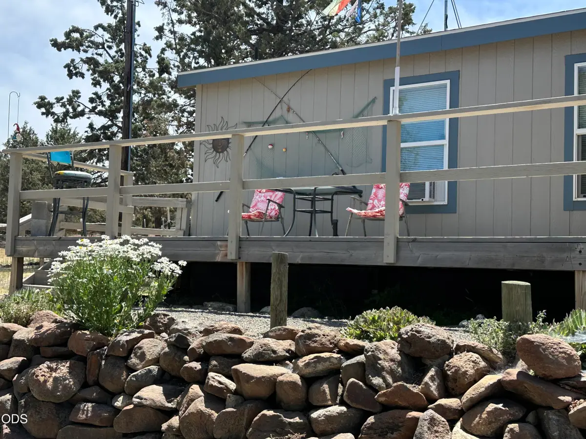 7872 SE Thompson Court, Prineville, OR 97754 - #1