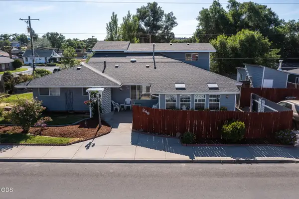 248 SE 10th Street, Madras, OR 97741