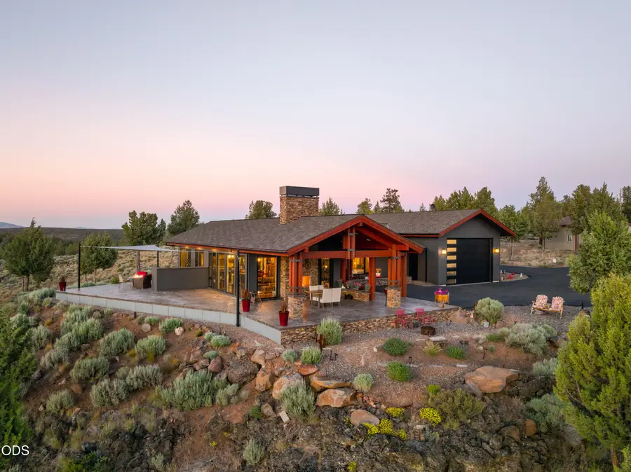 17771 Warrin Road, Sisters, OR 97759 - #3