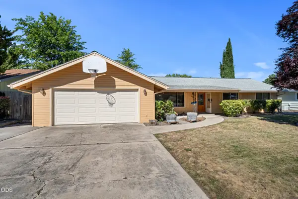 1467 Bluebonnet Avenue, Medford, OR 97504