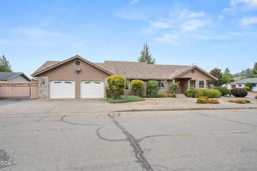 1449 Ben Aire Circle, Grants Pass, OR 97527 - #3