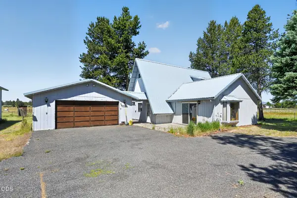 53355 Bridge Drive, La Pine, OR 97739