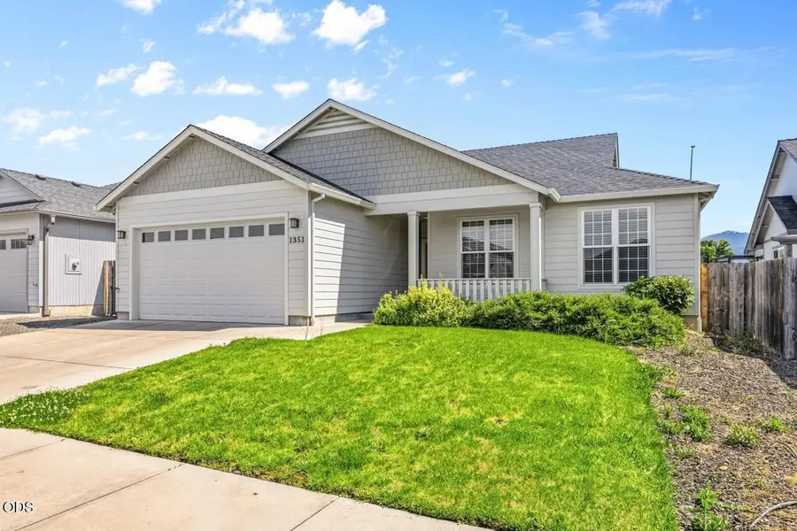 1351 Kime Drive, Medford, OR 97501 - #3
