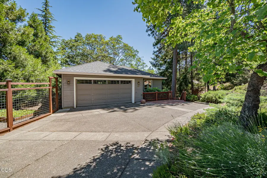 590 Taylor Street, Ashland, OR 97520 - #2