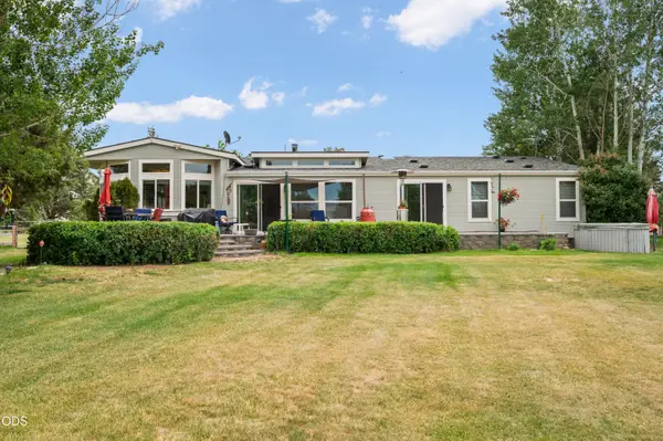 23720 SW Starshine Lane, Bend, OR 97701