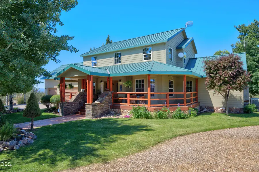 15555 SW Hahlen Avenue, Powell Butte, OR 97753 - #2