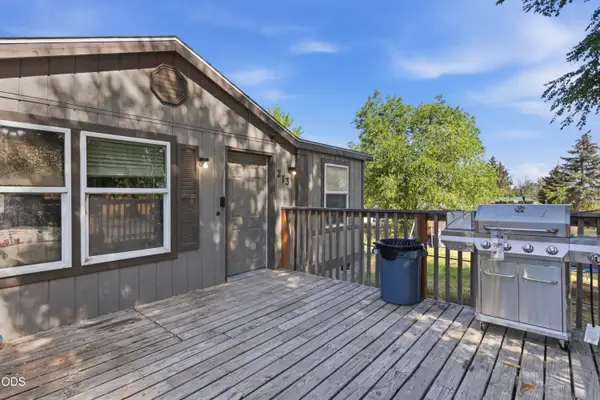 213 Butte Avenue, Metolius, OR 97741