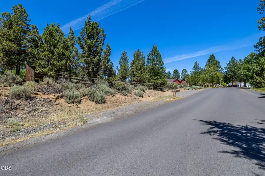 20874 Greenmont Drive, Bend, OR 97702 - #2