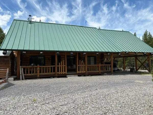 123415 Surveyor Road, Crescent Lake, OR 97733