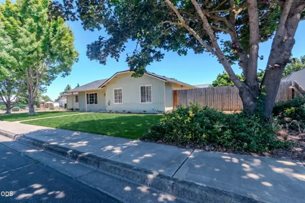 1104 Coachman Drive, Central Point, OR 97502