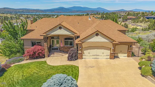 1354 Ridgecrest Drive, Klamath Falls, OR 97601