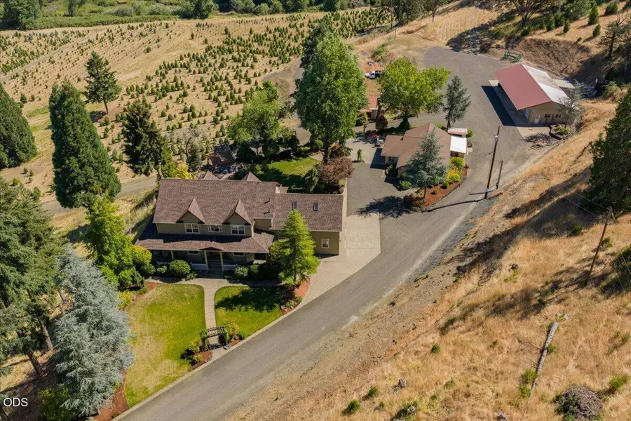 106 Green Valley Road, Oakland, OR 97462 - #3