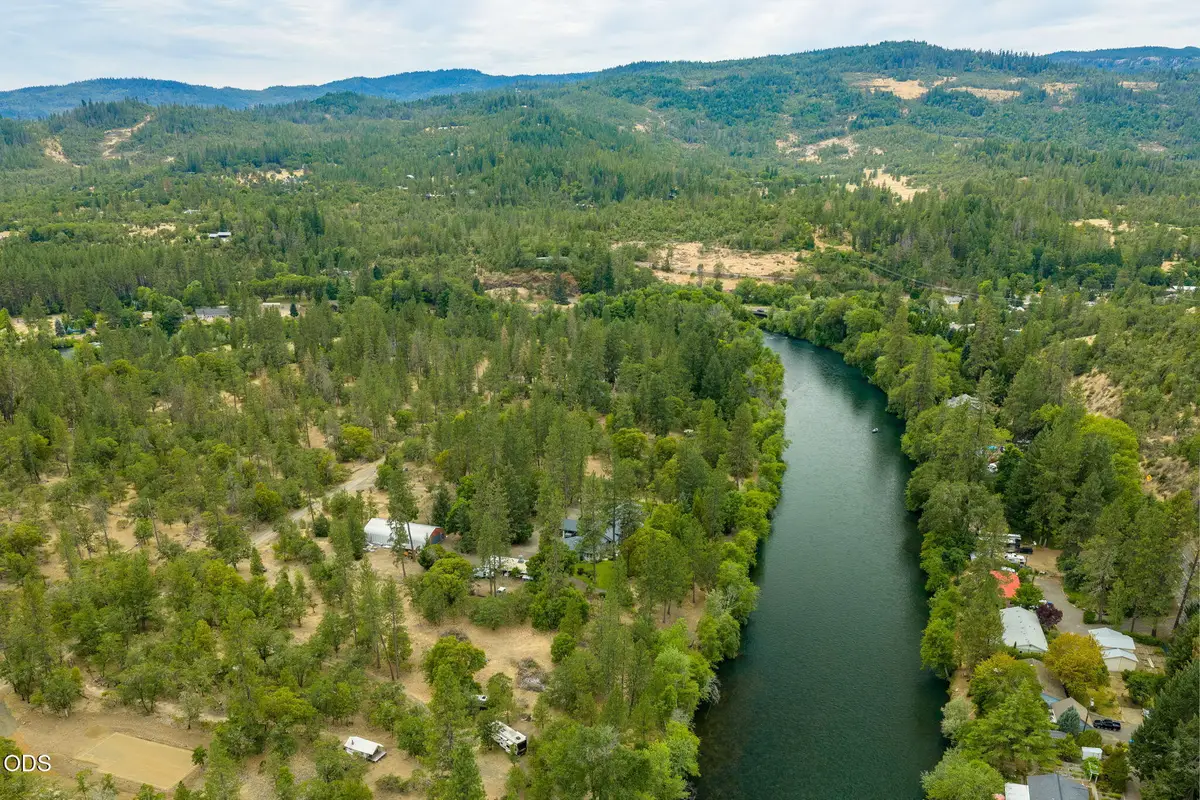 2697 Old Ferry Road, Shady Cove, OR 97539 - #1