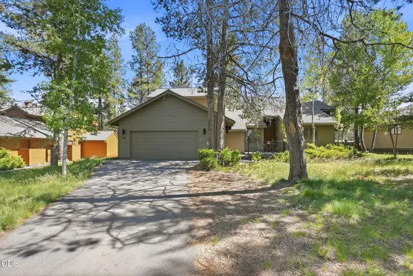 17901 Red Cedar Lane, Sunriver, OR 97707