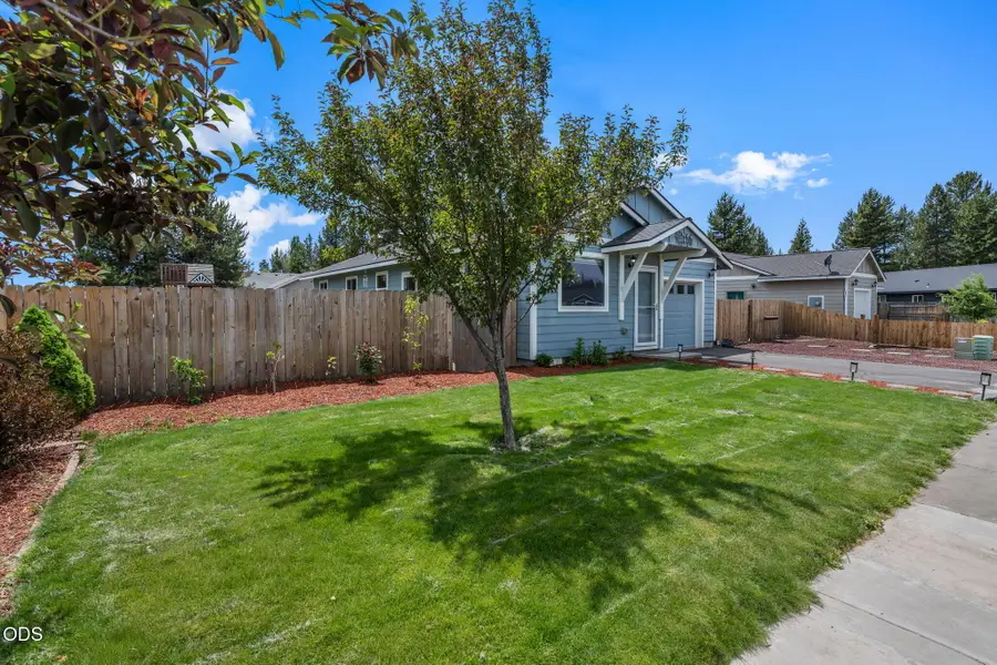 16699 Conifer Court, La Pine, OR 97739 - #2