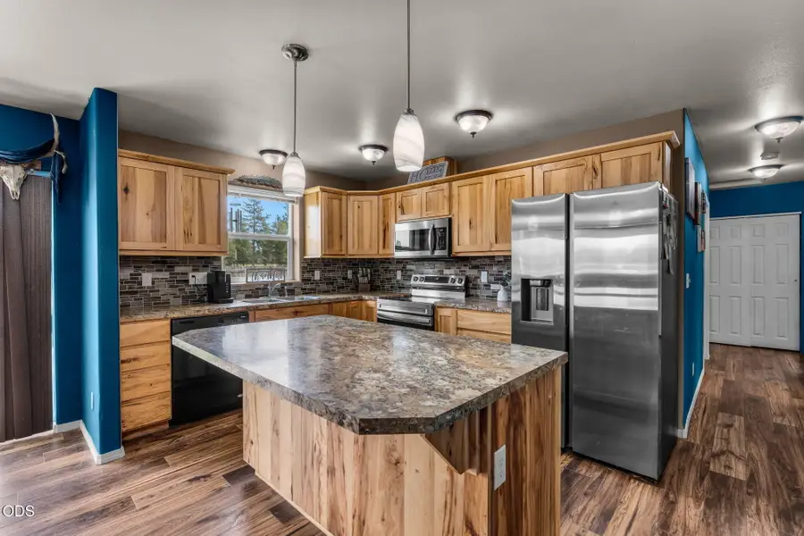 16699 Conifer Court, La Pine, OR 97739 - #3