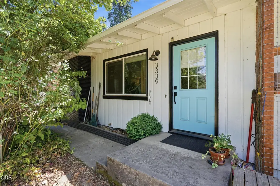 3339 Perrydale Court, Medford, OR 97501 - #2