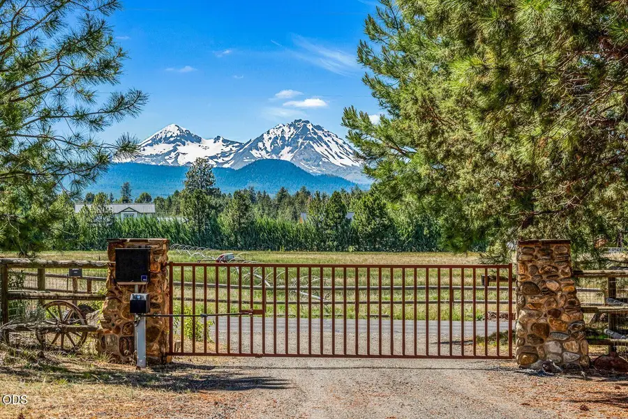 64464 Collins Road, Bend, OR 97703 - #2