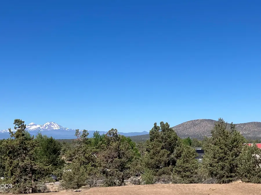 3288 SW 46th Street, Redmond, OR 97756 - #2