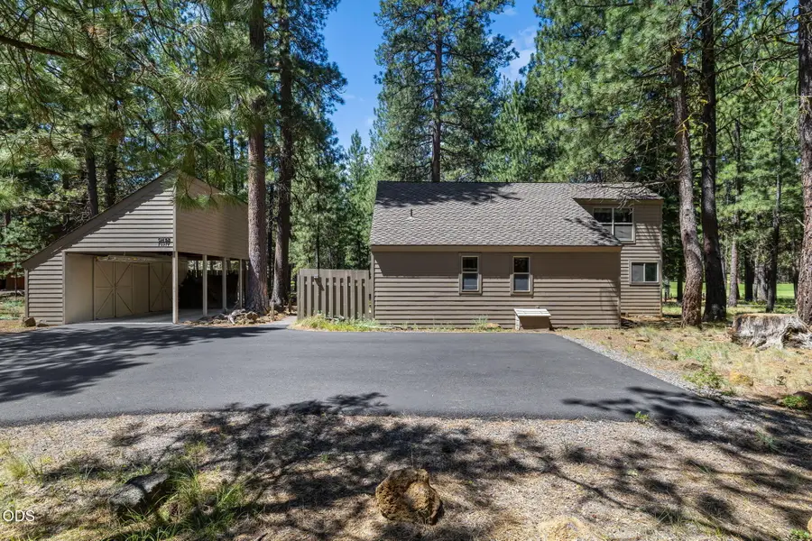70974 Meadow Grass Circle #GH 52, Black Butte Ranch, OR 97759 - #2