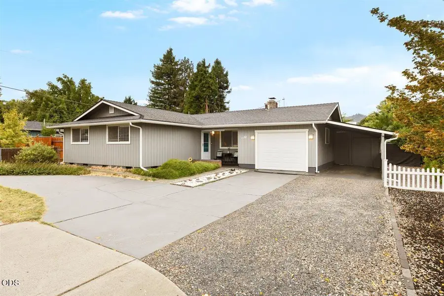 103 West Street, Talent, OR 97540 - #2