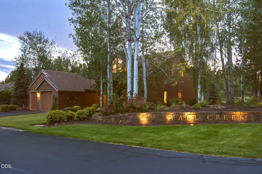 62028 Fall Creek Loop, Bend, OR 97702 - #3