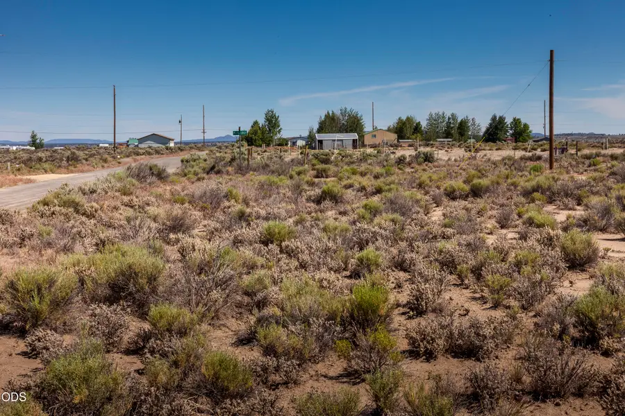 57224 Bark Loop, Christmas Valley, OR 97641 - #2