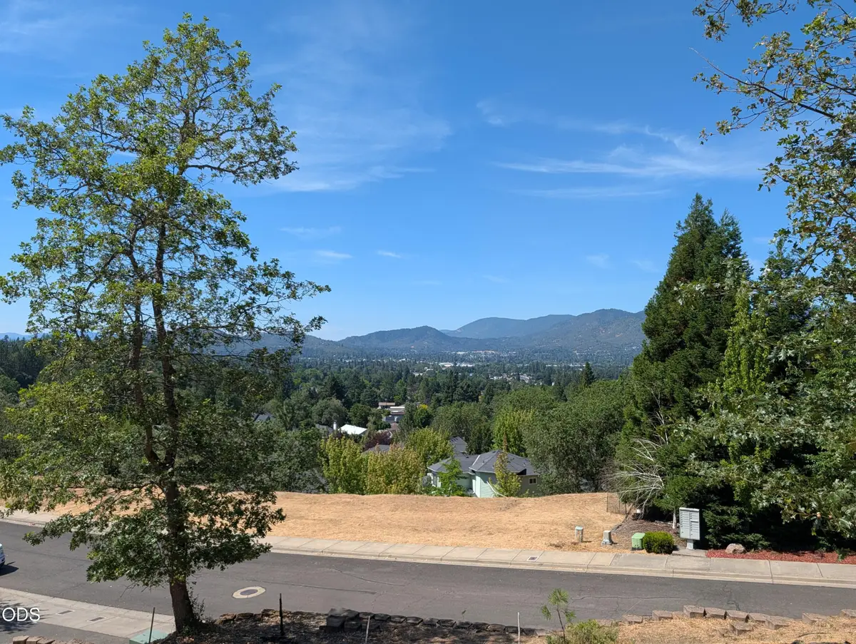 2238 SE Linden Lane, Grants Pass, OR 97527 - #1