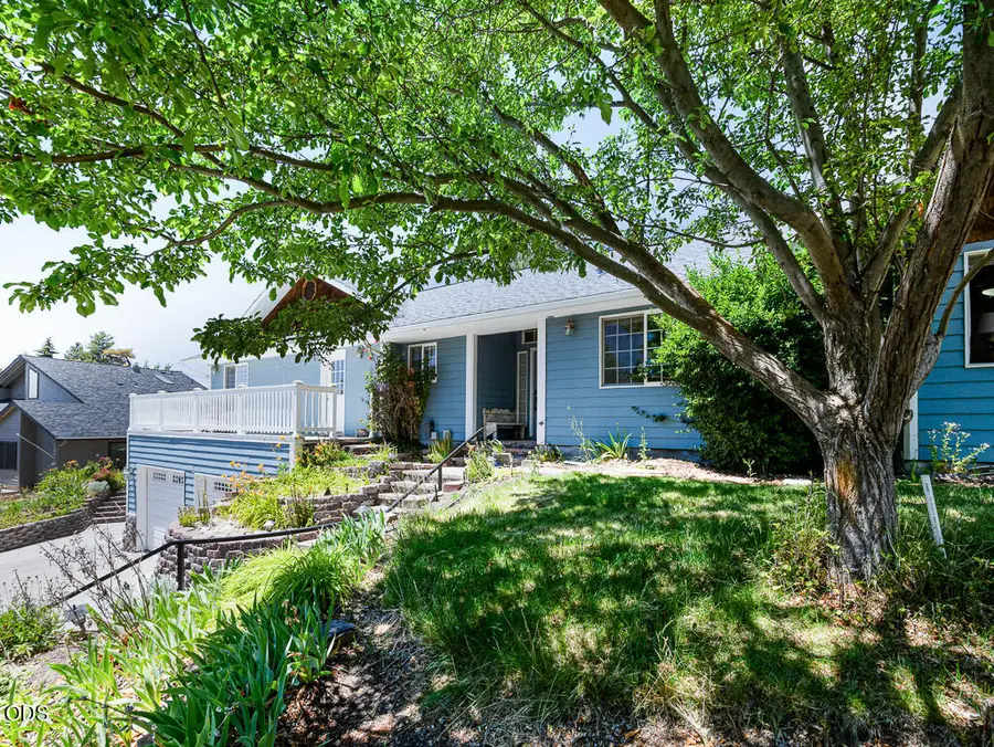 134 Ridgecrest Drive, Klamath Falls, OR 97601 - #3
