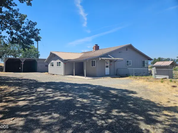 6013 Foothill Road, Central Point, OR 97502