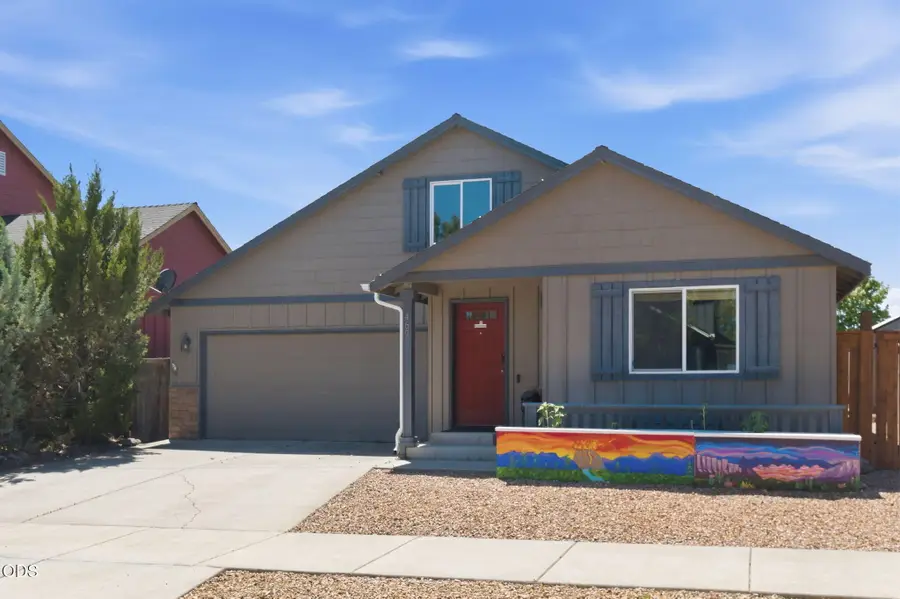 469 NW 24th Place, Redmond, OR 97756 - #3