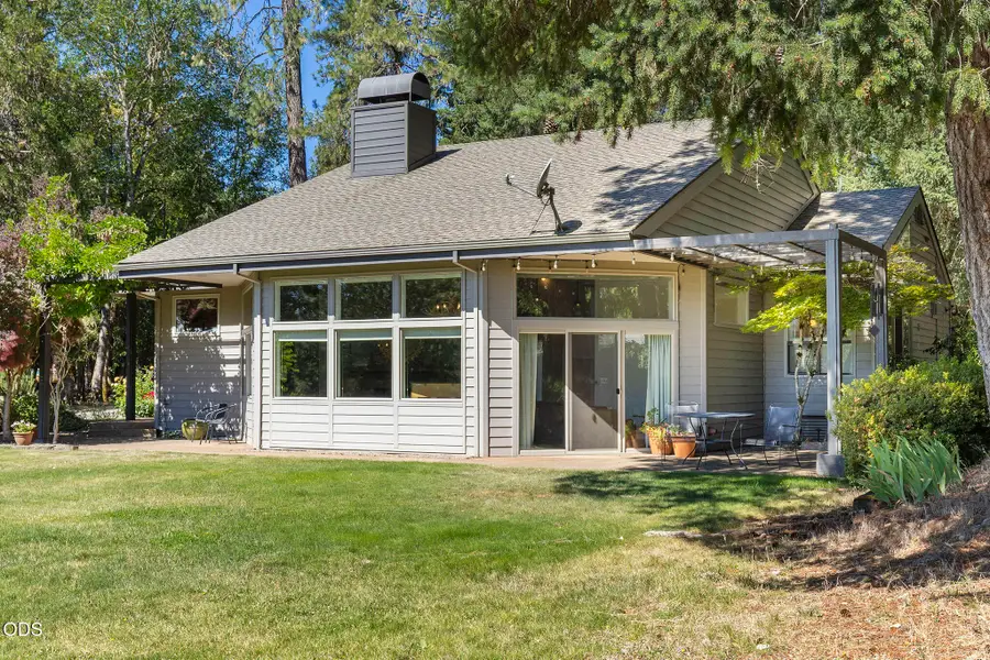 622 Wildflower Drive, Merlin, OR 97532 - #3
