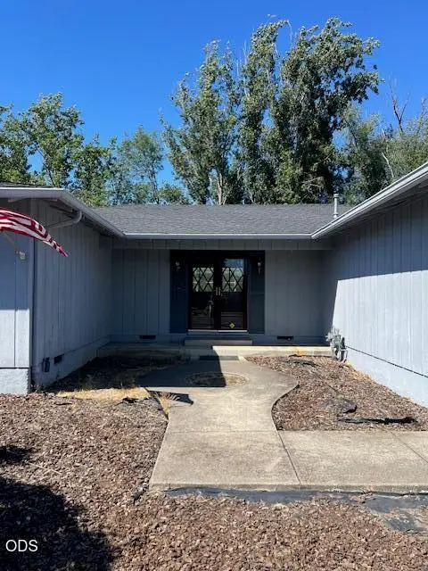 607 Palo Verde Way, Central Point, OR 97502 - #3