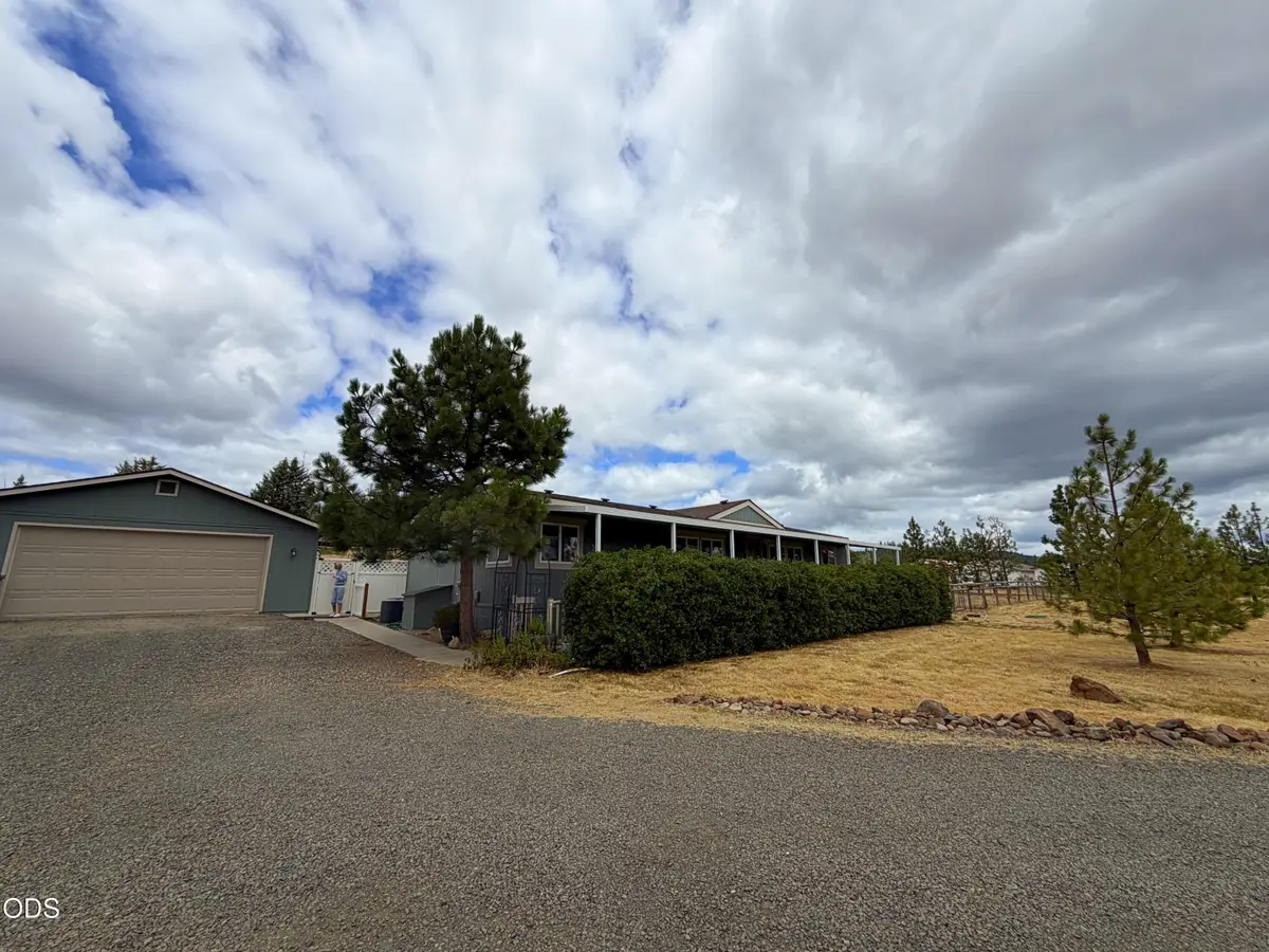 63 Rogue River Drive, Eagle Point, OR 97524 - #1