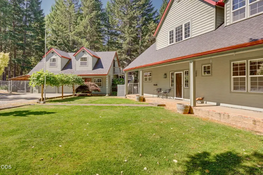 255 Janice Way, Merlin, OR 97532 - #3