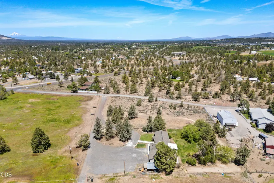 6492 SW 51st, Redmond, OR 97756 - #2
