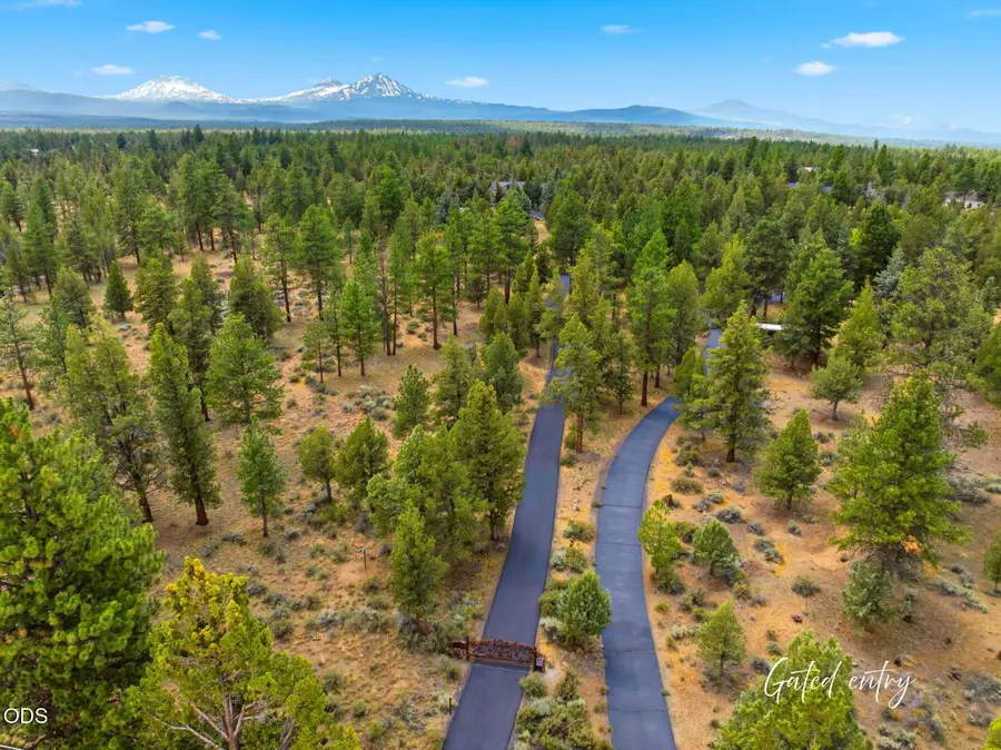 67295 Gist Road, Bend, OR 97703 - #3